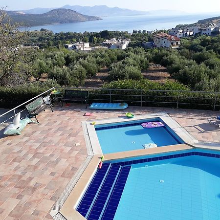 Stelios Apartments Istron エクステリア 写真