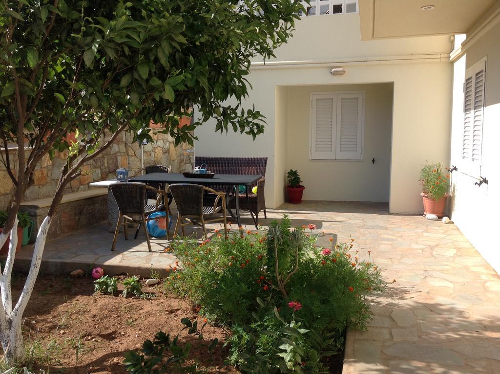 Stelios Apartments Istron エクステリア 写真